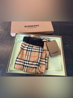 Women’s Burberry Icon Check with Black Branded Waistband Size XS NEW!!